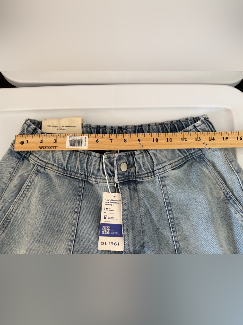 DL1961 Vintage Laura Super Light High Rise Jogger Jean 29 NWT - Picture 9 of 11